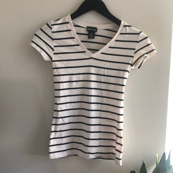 Wet Seal Tops - FREE With Purchase Wet seal white t shirt w black stripessmall